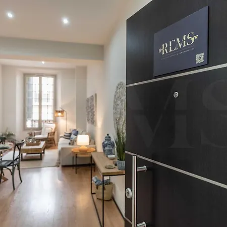 Apartment Dreamy Mediterranean With Parking - Center By Rems *
